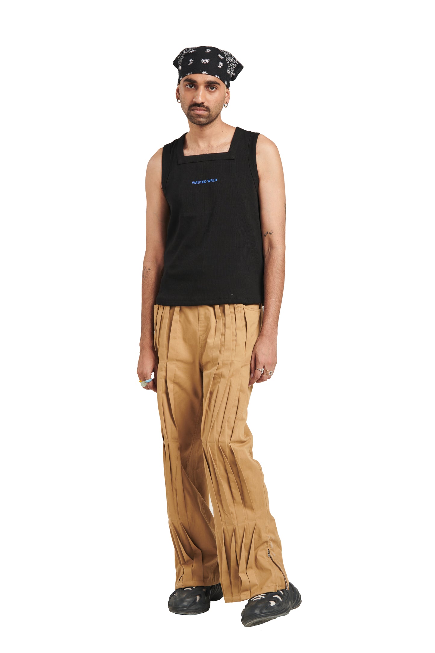 Bandi black