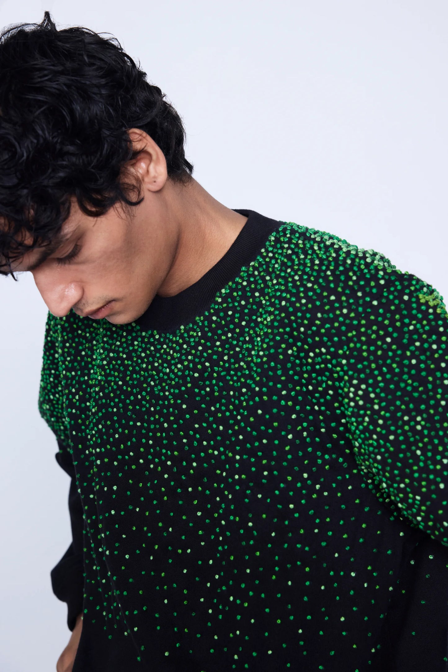 Knotanami Crewneck